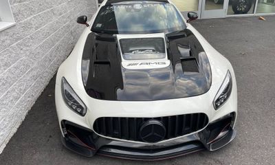 2016 Mercedes-Benz AMG GT S