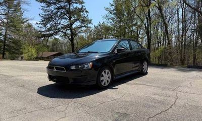 2015 Mitsubishi Lancer ES