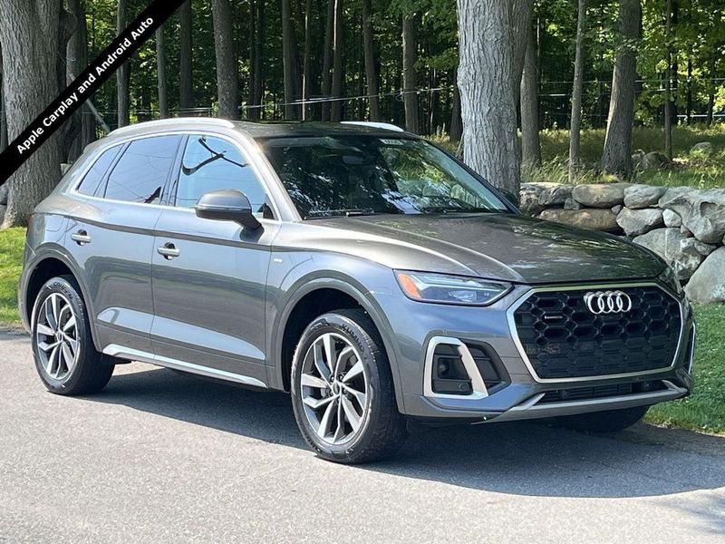 2024 Audi Q5 — a typically priced live listing