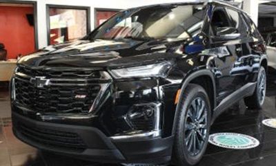 2023 Chevrolet Traverse LS