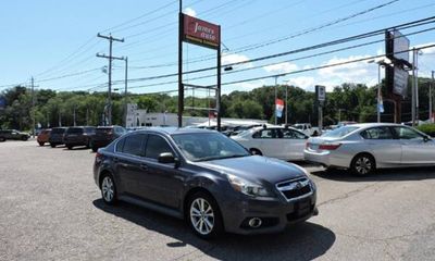 2014 Subaru Legacy Base W O
