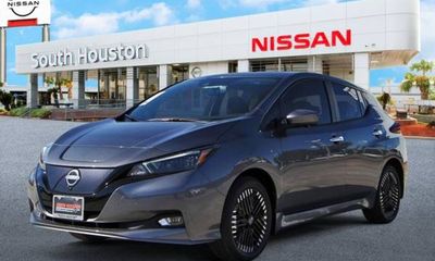 2024 Nissan Leaf SV