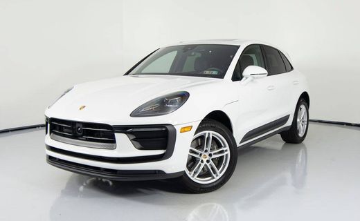 2025 Porsche Macan