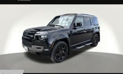 2022 Land Rover Defender 110 SE