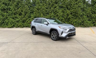 2024 Toyota RAV4 Limited