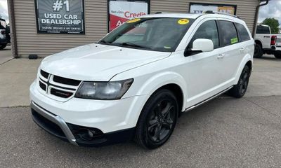 2018 Dodge Journey Crossroad M U
