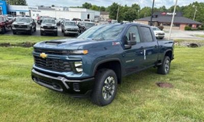 2026 Chevrolet Silverado HD Custom