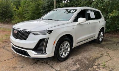 2024 Cadillac XT6 Luxury