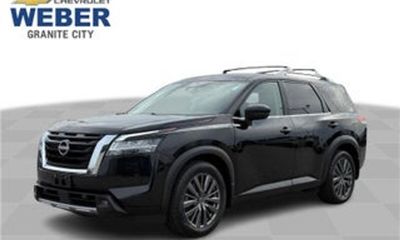 2022 Nissan Pathfinder Platinum