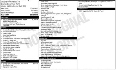 2008 Chrysler Town AND Country LX