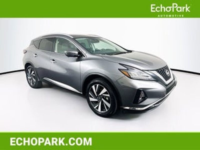 2023 Nissan Murano — a typically priced live listing