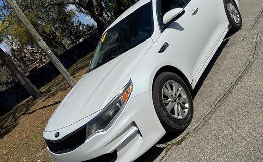 2018 Kia Optima LX