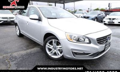 2015 Volvo V60 Premier NON R