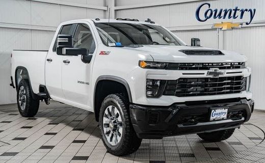 2024 Chevrolet Silverado HD Custom