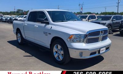 2019 Ram 1500 SLT
