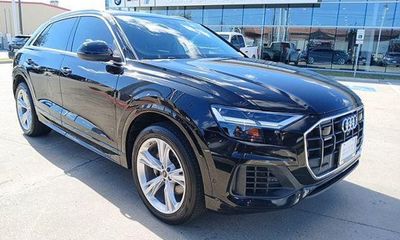 2022 Audi Q8 Quattro Premium Plus