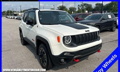 2023 Jeep Renegade Trailhawk