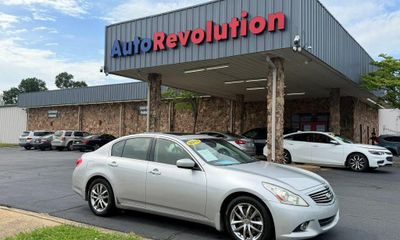 2012 Infiniti G37 Journey Sedan
