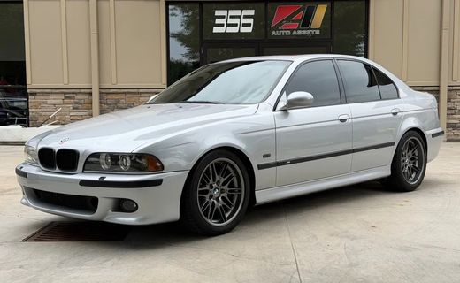 2002 BMW M5