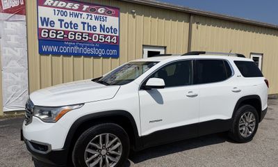 2018 GMC Acadia SLE 2