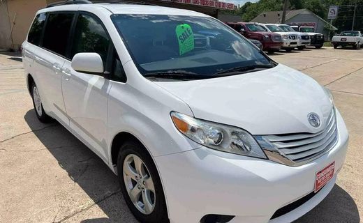 2015 Toyota Sienna LE