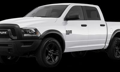 2024 Ram 1500 SLT Warlock