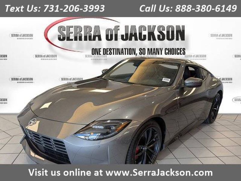 2025 Nissan Nissan Z — a typically priced live listing