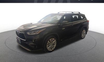 2021 Toyota Highlander Platinum