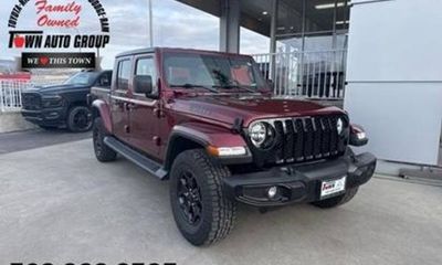2021 Jeep Gladiator Sport