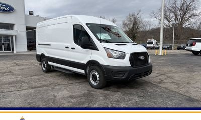 2026 Ford Transit Medium Roof