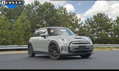 2023 Mini Hardtop SE 2 Door