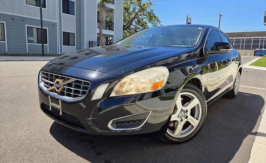 2013 Volvo S60 T5