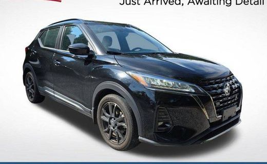 2023 Nissan Kicks SR