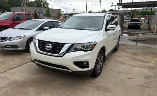 2019 Nissan Pathfinder S