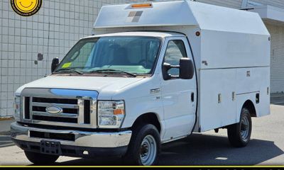 2014 Ford E-Series Chassis