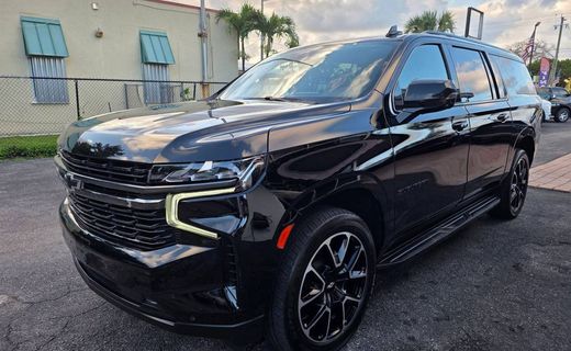 2022 Chevrolet Suburban RST