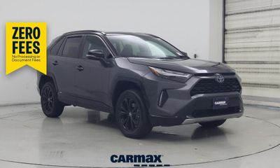 2024 Toyota RAV4 XSE