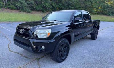 2015 Toyota Tacoma Delux Grade