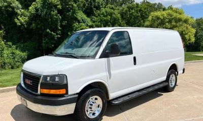 2015 GMC Savana 2500