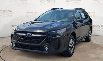 2023 Subaru Outback Base
