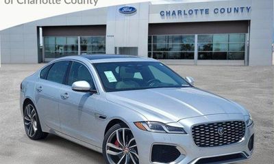 2022 Jaguar XF SE