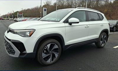 2026 Volkswagen Taos 4Motion SE