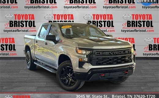 2023 Chevrolet Silverado Trail Boss Custom
