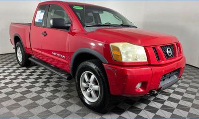2011 Nissan Titan SV