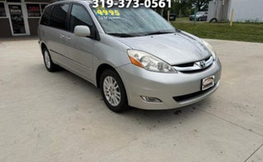 2009 Toyota Sienna LE