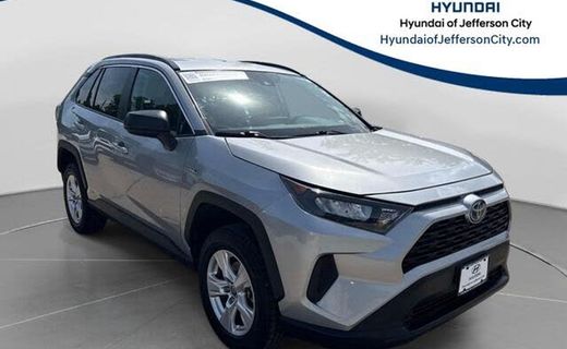 2021 Toyota RAV4 LE