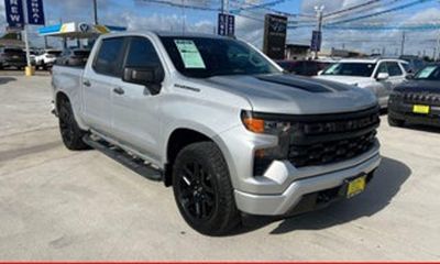 2020 Chevrolet Silverado Custom