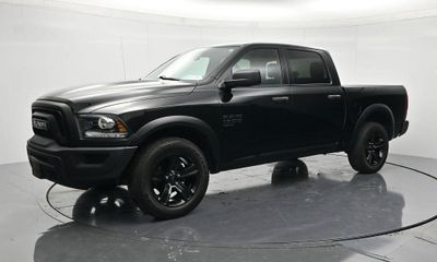 2024 Ram 1500 SLT Warlock