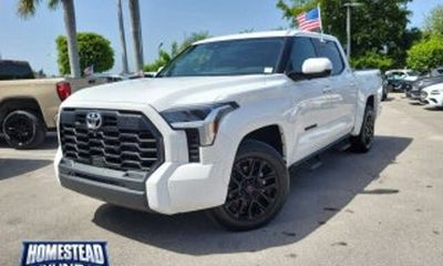 2023 Toyota Tundra SR5
