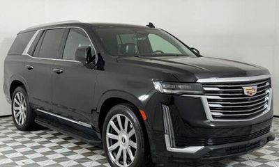 2023 Cadillac Escalade Premium Luxury Platinum